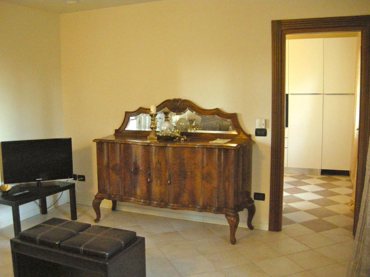 Villa Scati Apartments Melazzo Екстериор снимка